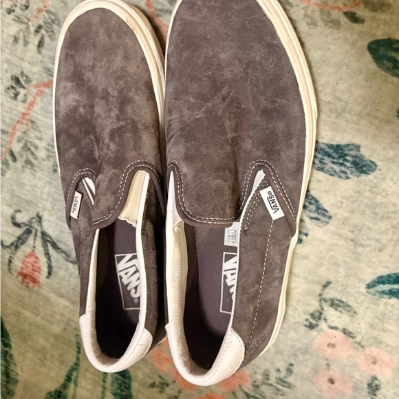 Rare Vans Charcoal Suede Slip-On Loafers - Picture 2 of 5